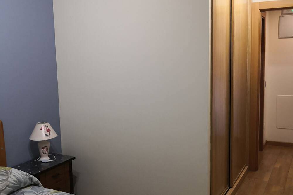 Appartamento intero, Calatrava Oviedo Apartment in Oviedo, Montagne Cantabriche