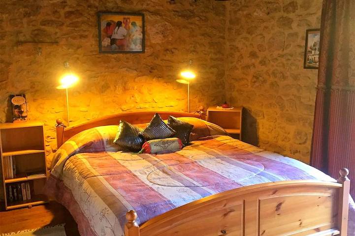 Location de vacances pour 2 personnes, avec balcon et jardin dans Château de Montfort - 4