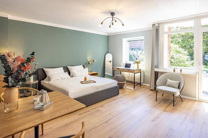 Ferienwohnung für 2 Personen, mit Balkon in Ahrensburg