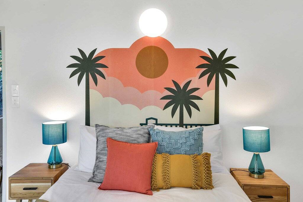 Ganze Wohnung, Tropical Getaway with Surfer Vibes – Cosy, Stylish 1-Bedroom Apartment in Cairns, Far North Queensland