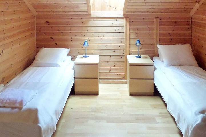 Ferienwohnung für 6 Personen, mit Terrasse und Garten sowie Sauna in Eidsvåg - 3