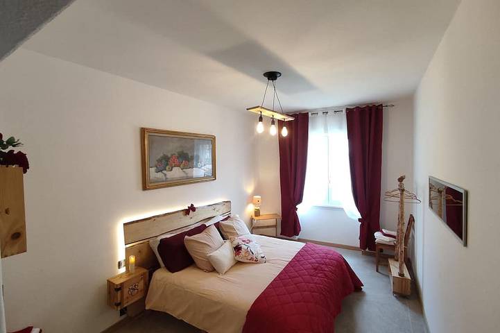 Appartement de vacances pour 10 personnes, avec Balcon ainsi que Jacuzzi et Jardin à Tirano