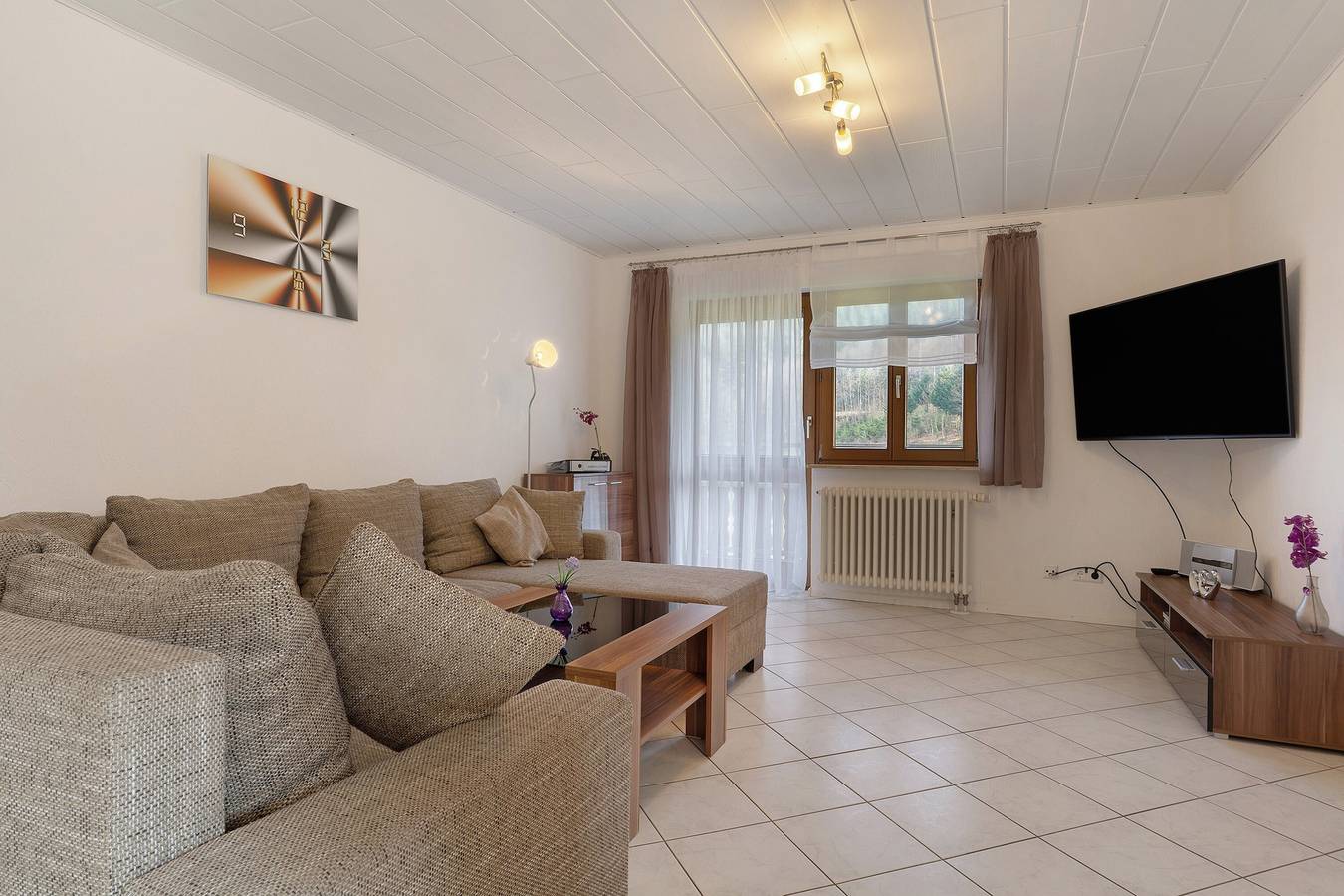 Ganze Wohnung, Ferienwohnung 'B, 4 Sterne' mit Bergblick, Gemeinschaftsgarten und Wi-Fi in Kappelrodeck, Mittlerer Schwarzwald