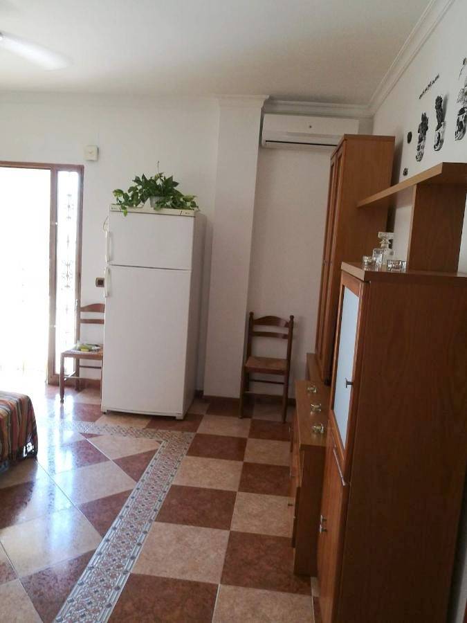 Chalet para 6 personas, con piscina además de vistas y jardín, Se admiten mascotas en Axarquía - 3