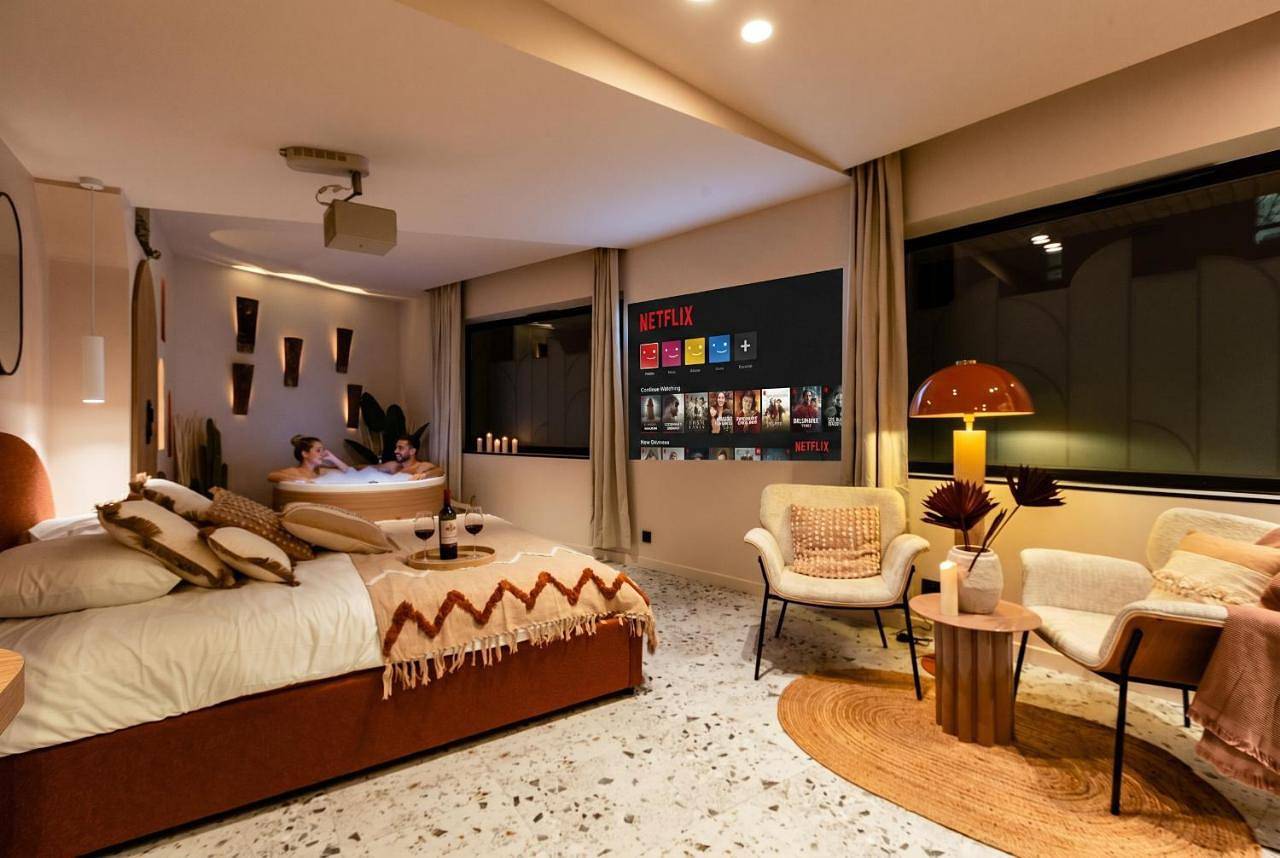 Geheel appartement, Love Room Strasbourg, Suite Ibiza, Balnéo & Sauna in Straatsburg, Strasbourg regio