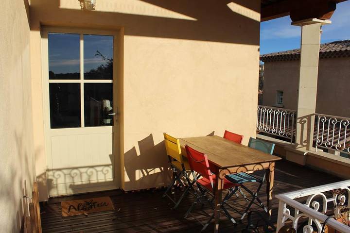 Gîte pour 4 personnes, avec Terrasse et Jardin à Valensole - 3