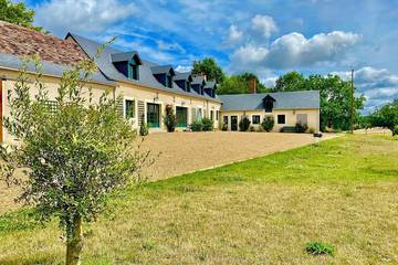 Agriturismo pour 13 personnes, avec jardin à Beaumont-Pied-de-Bœuf
