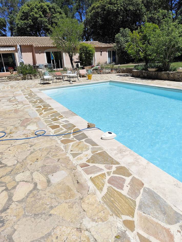 Villa 'Colle D'Auban' con Piscina Privata, Wi-Fi e Aria Condizionata in Cotignac, Brignoles e dintorni