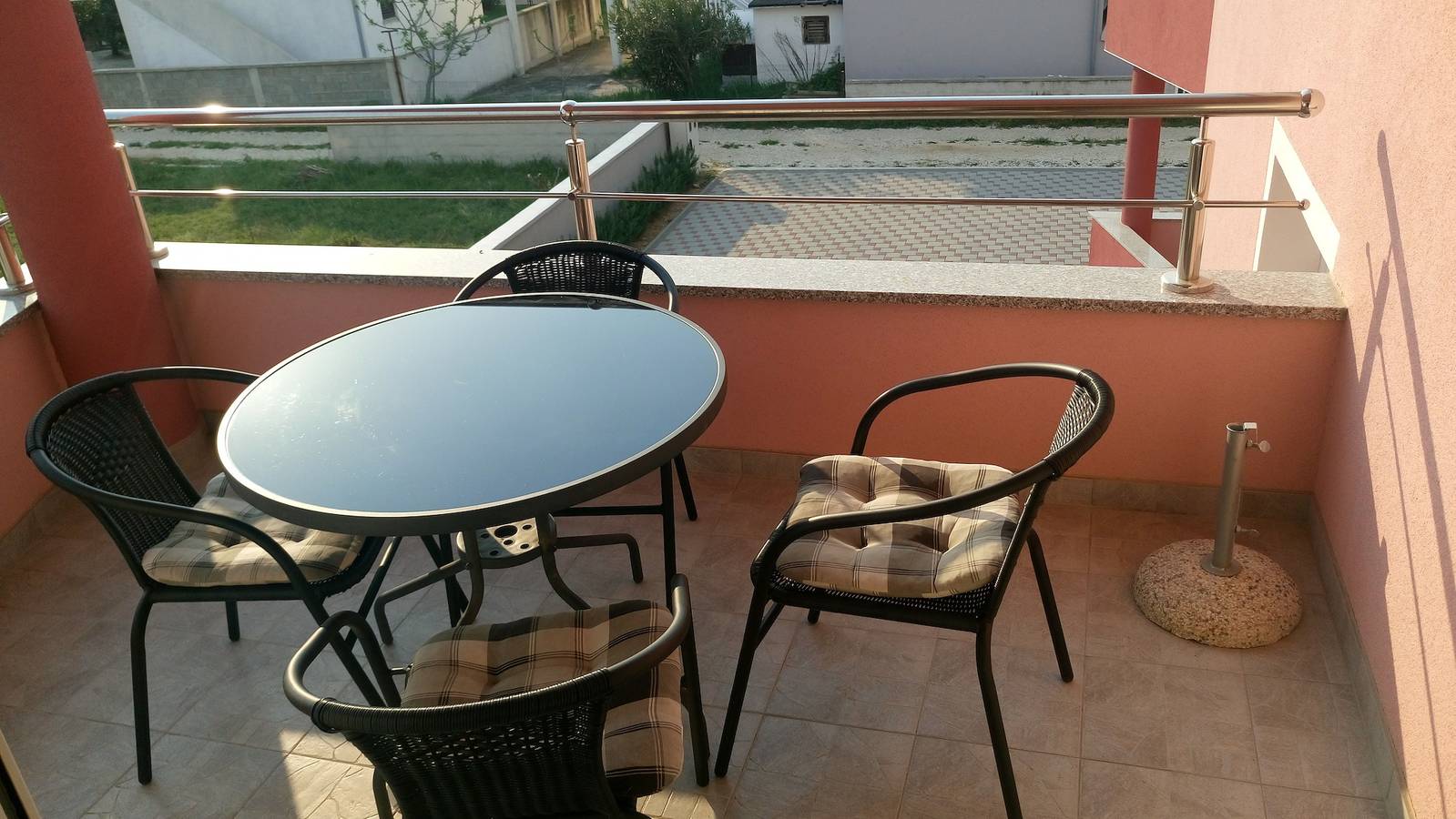 Entire apartment, Two bedroom apartment with terrace and sea view Privlaka, Zadar A-14465-b in Privlaka, Zadar