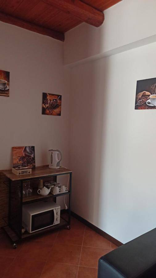 Location de vacances pour 4 personnes, avec vue et jardin à Cabras - 2