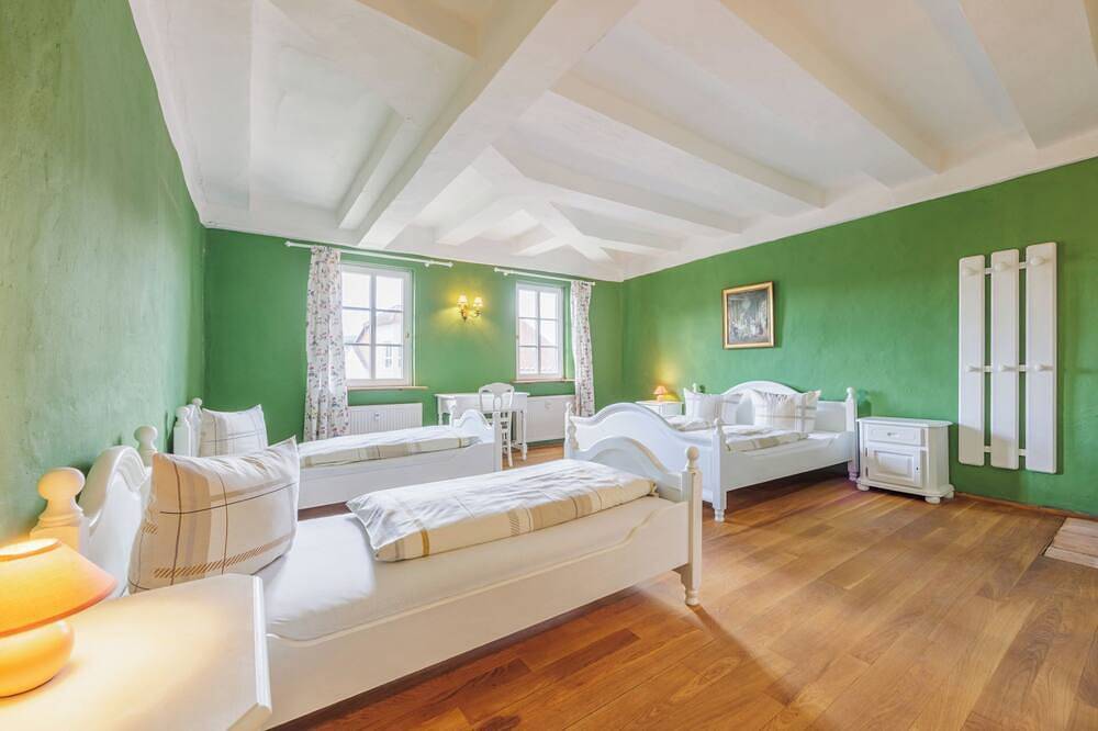 Ferien im Schloß bis 15 Pers. Fewo: Burggraf & Himmelsleiter in Am Ohmberg, Nordthüringen (Deutschland)