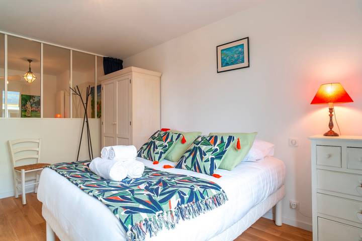 Ganze Wohnung, Ferienwohnung für 4 Personen mit Balkon in Vannes, Côte des Mégalithes
