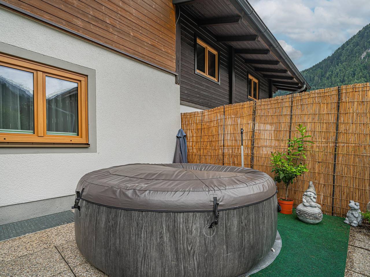 Ganze Wohnung, Wellness & Natur in Kaprun genießen mit Garten in Kaprun, Pinzgau