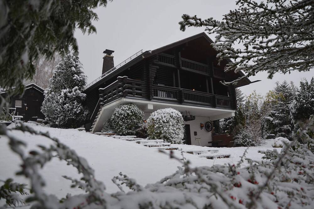 Gemütliche Jachtchalet mit Sauna mitten mitten in der Natur! in Bromskirchen, Waldecker Land