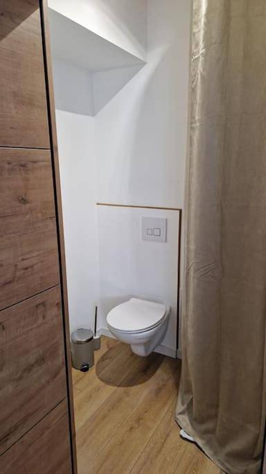 One-Bedroom House in Saint-Martin-des-Marais, Région de Caen
