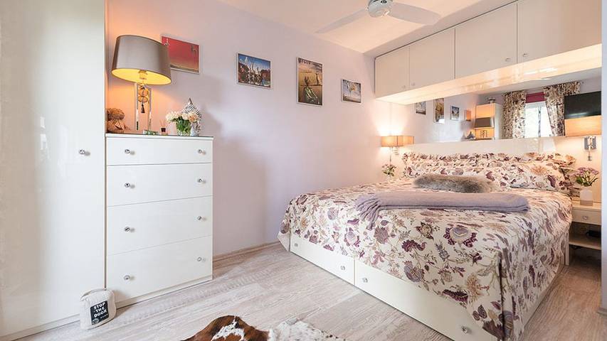 Ferienwohnung für 2 Personen, mit Balkon in Hartha