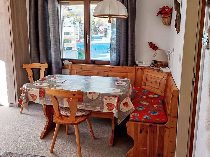 Gîte pour 4 personnes, avec balcon à Loèche-les-Bains - 4