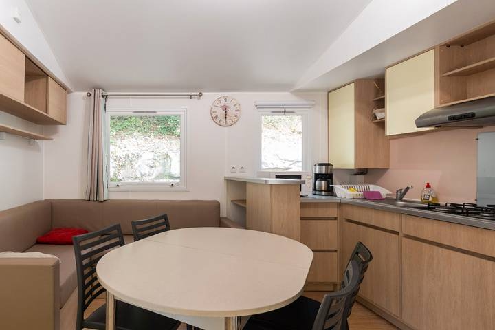 Location de vacances pour 8 personnes, avec jardin à Vallon-Pont-d'Arc - 3