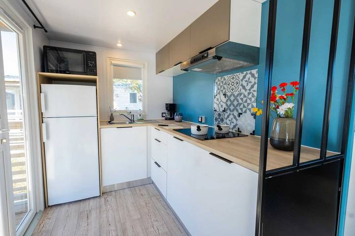 Camping für 4 Personen, mit Kinderpool in Martigues - 3