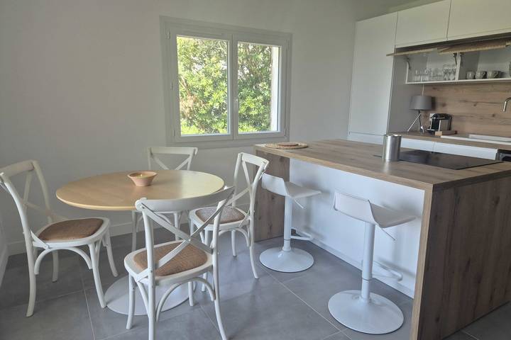 Gîte pour 4 personnes, avec jardin à Rayol-Canadel-sur-Mer - 3