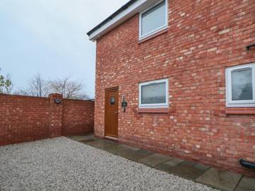Cottage for 6 People in Chester, Cheshire, Photo 1