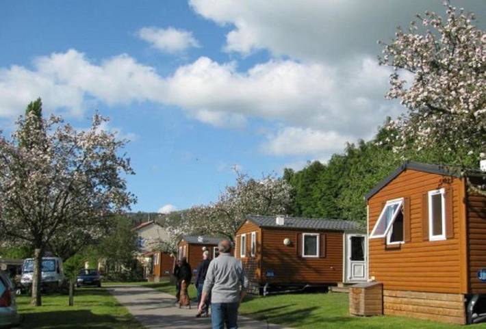 Camping pour 2 personnes, avec Terrasse et Jardin