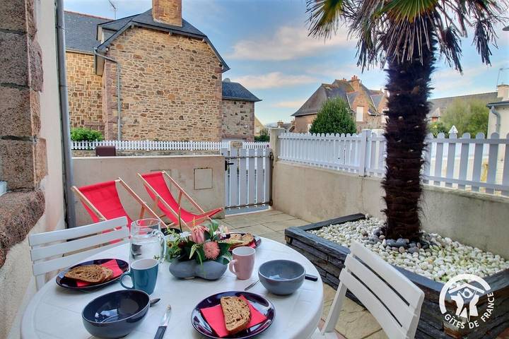 Casa de huéspedes para 3 personas, con jardín - 1