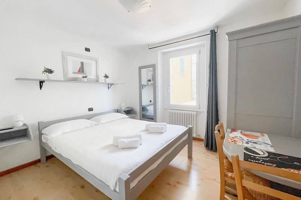 Ganze Wohnung, Blue House 1 in Bellano, Orobie Alpen West