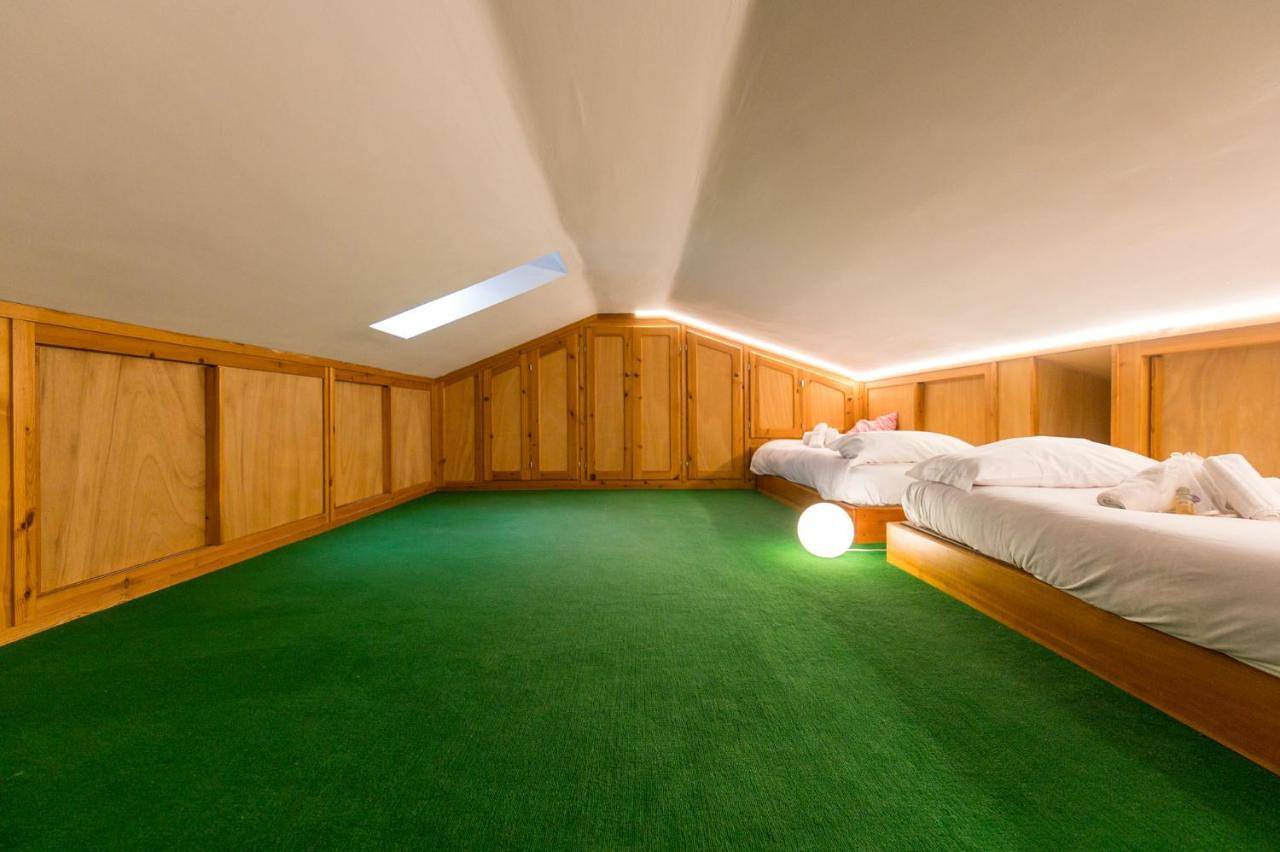 Appartement entier, Chez Umbus, centrale e immerso nel verde, grande terrazzo in Champoluc, Ayas