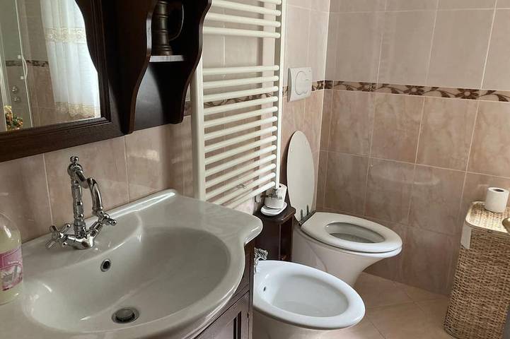 Apartamento entero, 2 Bedroom Apartment in Nocera Umbra in Nocera Umbra, Provincia de Perugia
