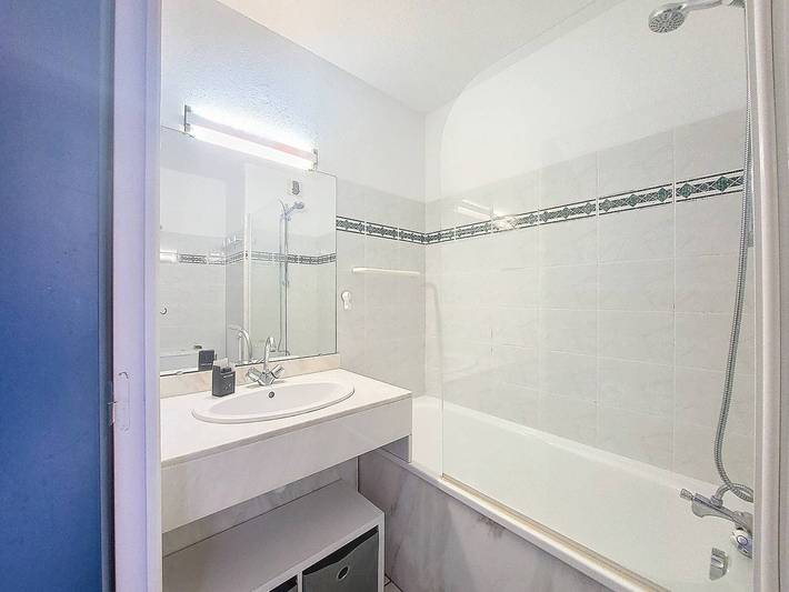Entire studio, Studio cabin for 4 people with terrace in Vieux Boucau in Vieux-Boucau-les-Bains, Côte d’Argent