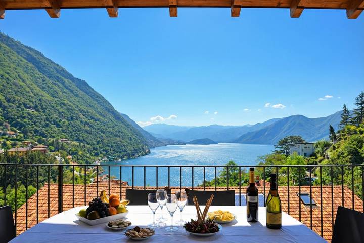 Hütte für 8 Personen, mit Seeblick und Pool sowie Terrasse am Comer See - 4