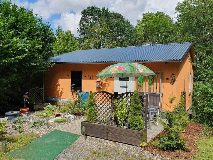 Bungalow für 2 Personen, mit Garten in Hessen - 2