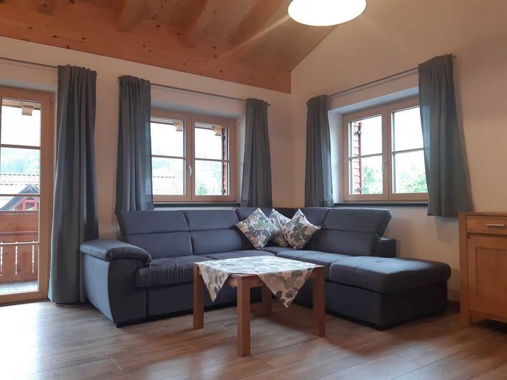 Ferienwohnung für 4 Personen, mit Balkon und Ausblick in Tannheimer Tal
