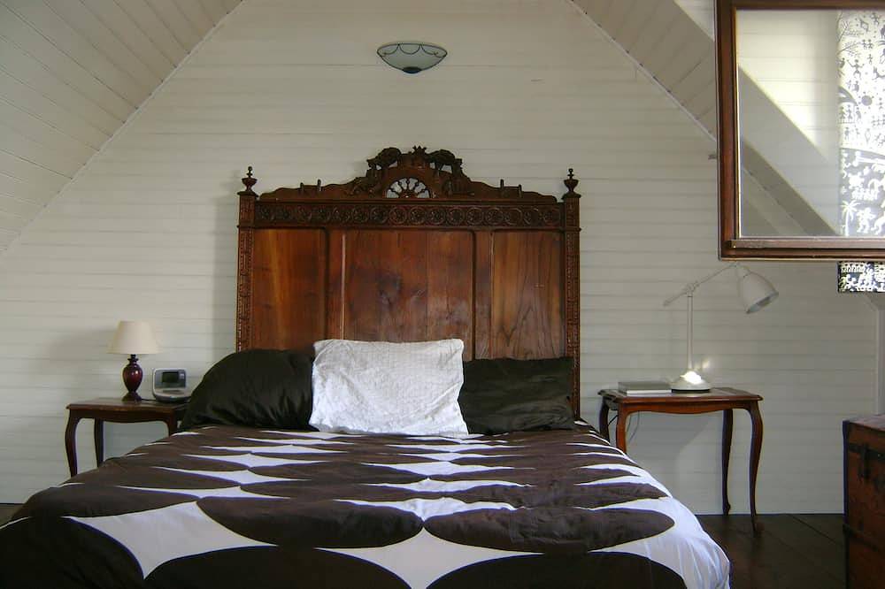 Maison Typique Style Penty Proche des Plages Trois Chambres Jardin Parking Wifi in Camaret-sur-Mer, Iroise