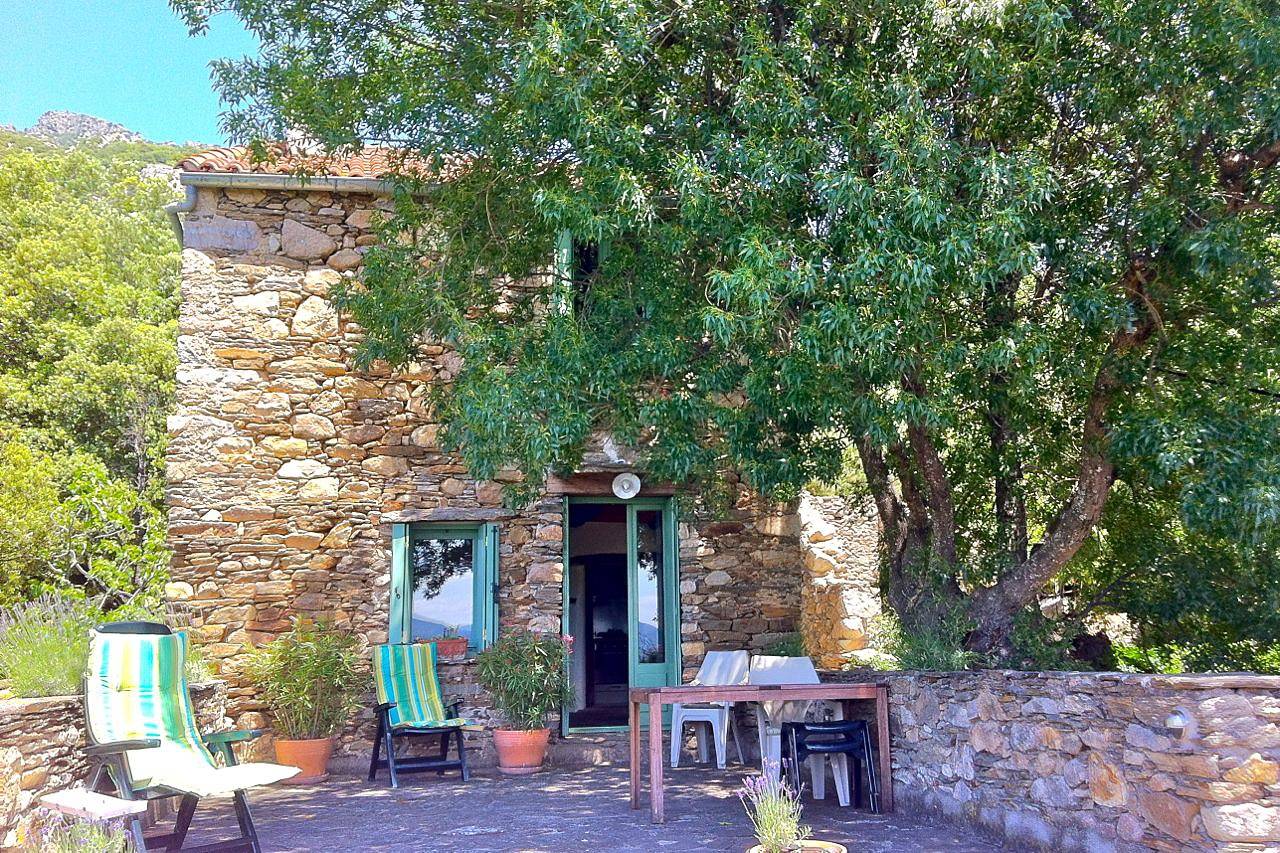 Gîte pour 4 personnes in Saint-Martin-de-l'Arçon, Région de Béziers