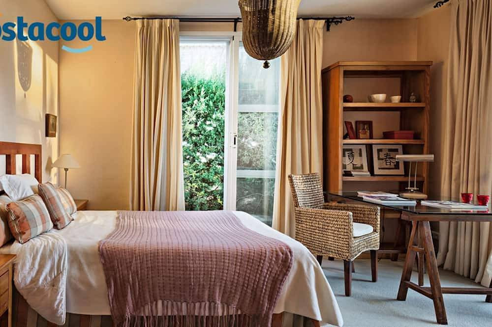 Villa de lujo con piscina privada frente al golf (limpieza salida  incl.) in Benalup-Casas Viejas, Costa de la Luz