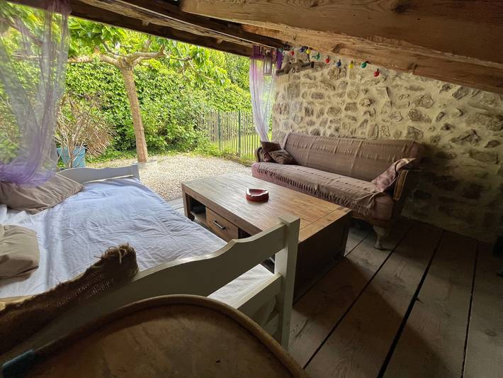 Cottage 'Le Petit Roule' with Mountain View, Private Garden and Wi-Fi in Labatie-d'Andaure, Parc naturel régional des Monts d'Ardèche
