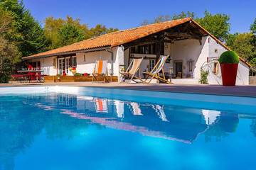 Gîte pour 10 personnes à Saint-Symphorien (Dordogne)