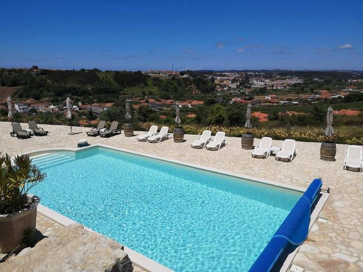 Chambre d’hôte pour 3 personnes, avec vue ainsi que piscine et jardin à Batalha - 4