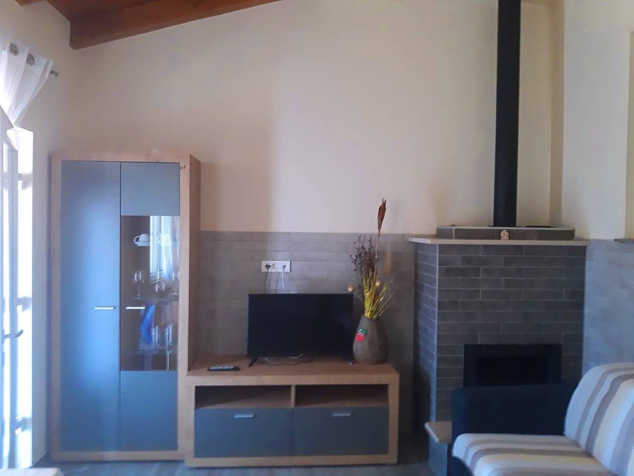 Apartamento vacacional entero, Immaculate 1-Bed Apartment in Zubovici, Croatia in Zubovići, Pag