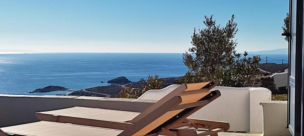 Location de vacances pour 3 personnes, avec terrasse et vue dans Carystos - 2