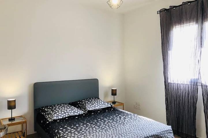 Location de vacances pour 4 personnes, avec terrasse et jardin à Le Teich - 4