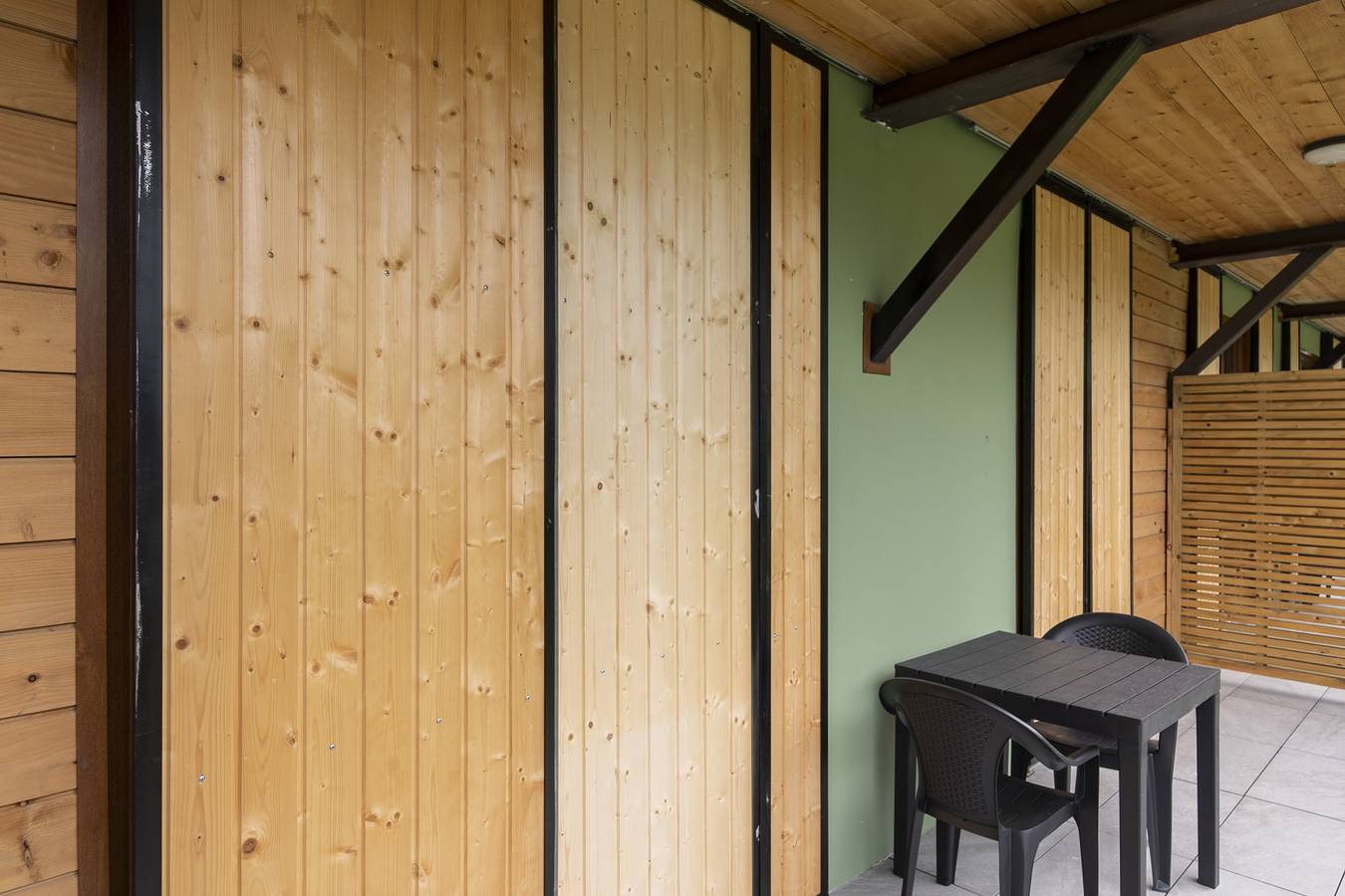 Entire apartment, Holiday Apartment "3" with Lake View, Shared Pool & Wi-Fi in Comune di Carlazzo, Lago di Lugano (Italy)