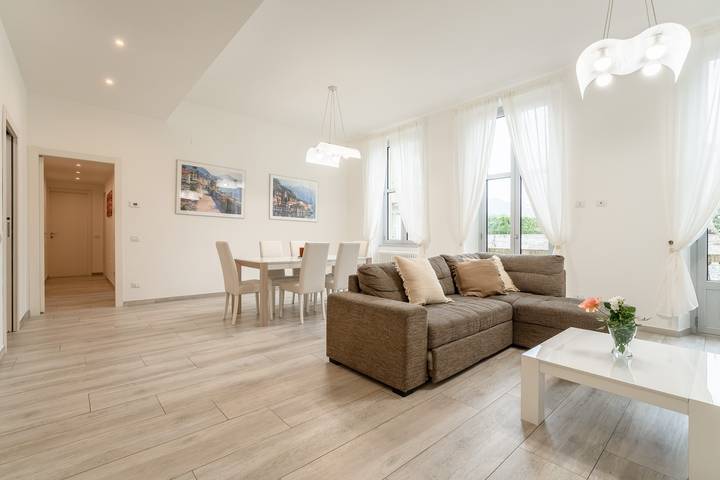 Ferielejlighed for 6 personer, med balkon - 1