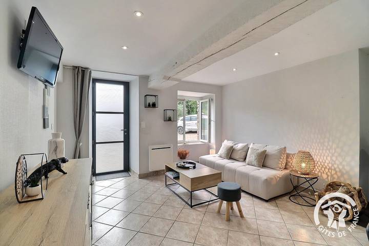 Gîte pour 4 personnes, avec Jardin et Vue à Montfort-sur-Meu - 3