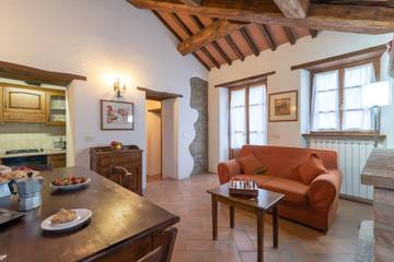 Agriturismo per 3 Persone in Cortona, Provincia di Arezzo, Foto 2