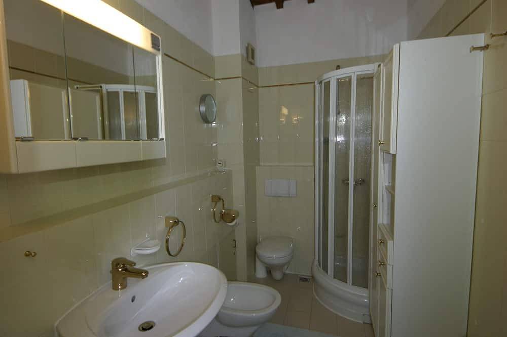 Casa tranquilla in montagna, posizione centrale, ideale per escursioni in Montieri, Provincia di Grosseto