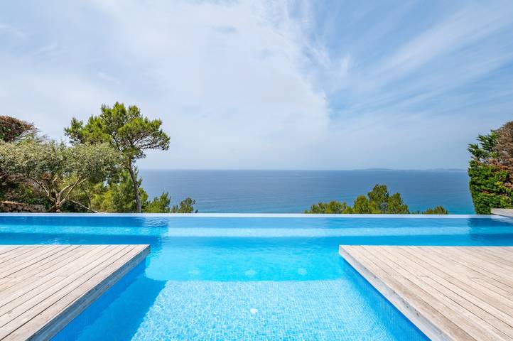 Villa Beachfront - Herce Property by Priority in Maioris Decima, Llucmajor