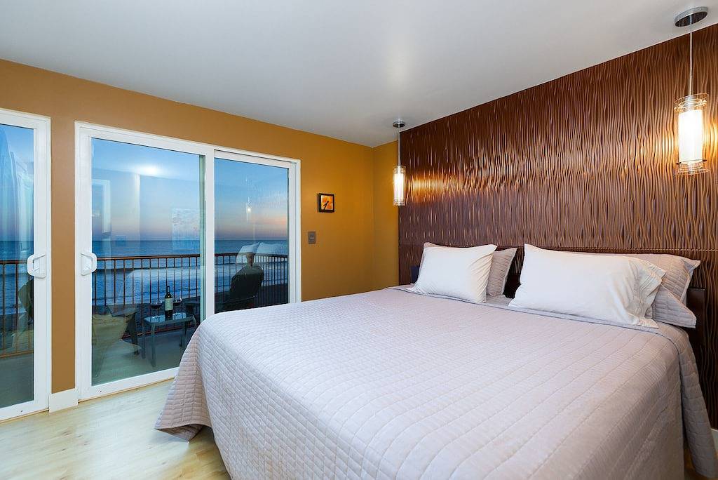 Neue Auflistung! Traumhafter Rückzugsort am Strand mit drei Geschichten über den Ozean! in Rio del Mar, Santa Cruz County